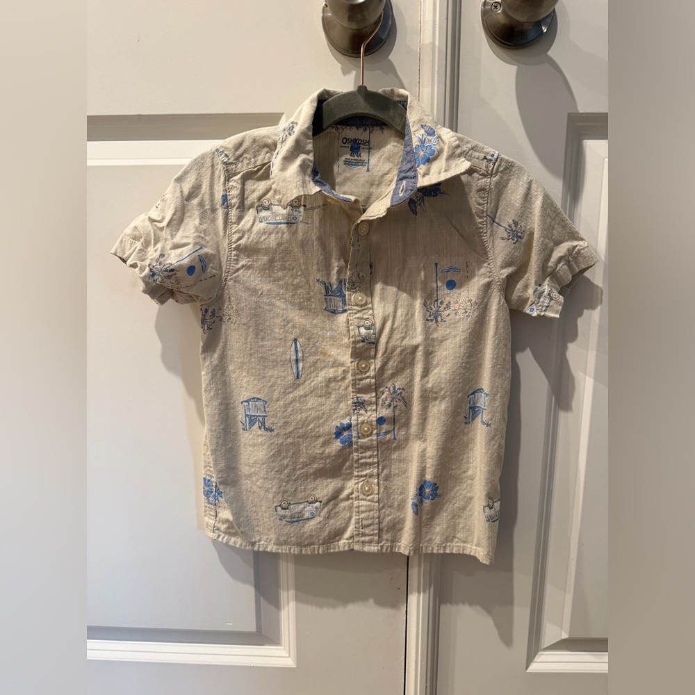 OshKosh B'gosh Tan Short Sleeve Button-Down with Blue Tropical Motifs
